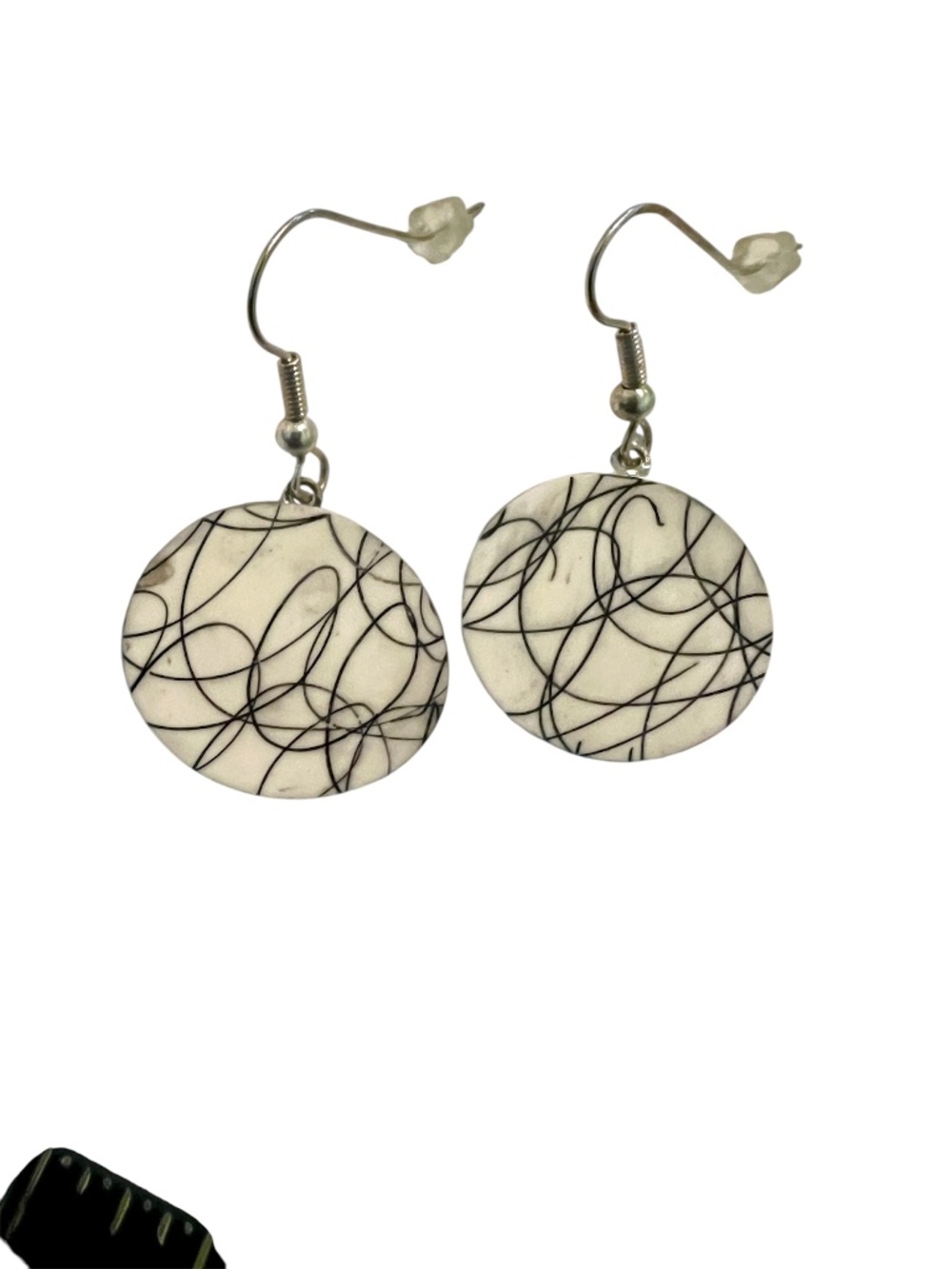 Black and White Squiggle Earrings Pierced Dangles - Picture 3 of 3